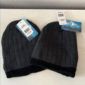 St. Moritz Gray and Black Beanie Set